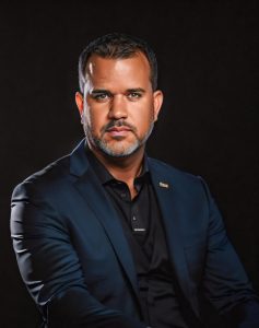 Héctor L. Decós